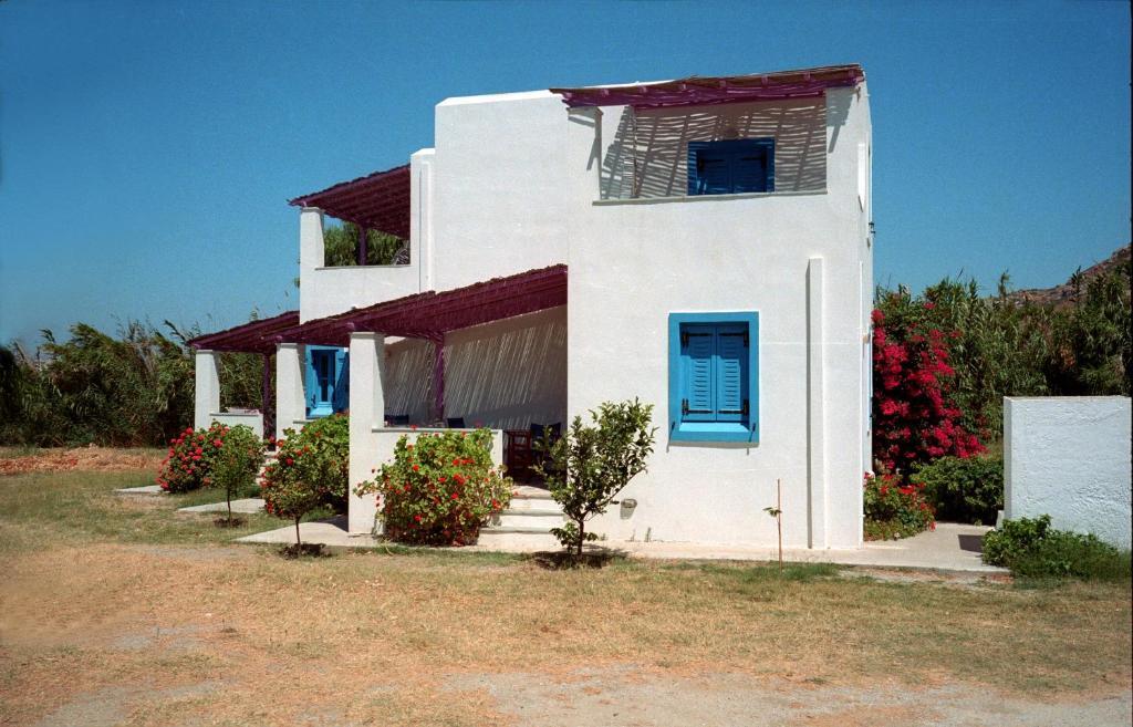 Lianos Studios Mikrí Vígla Kültér fotó
